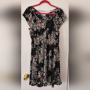 XL Lauren Conrad floral dress